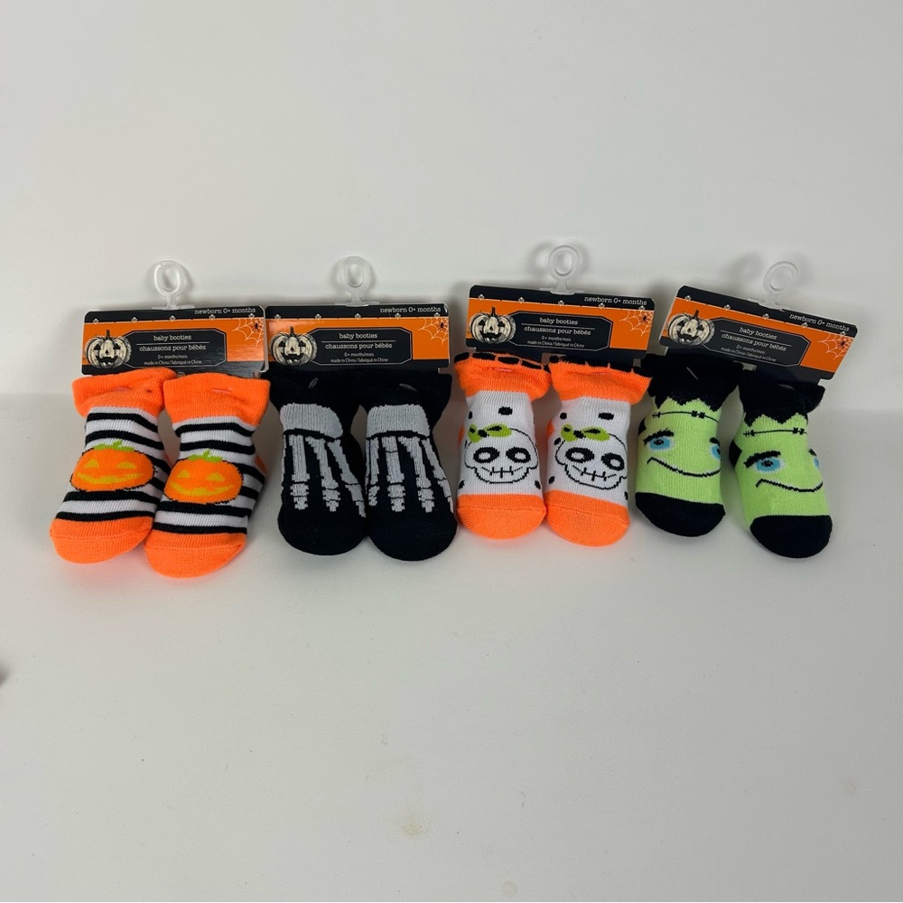 4 Sets - NIB Halloween Themed Newborn Baby Socks (Size 0+ months)